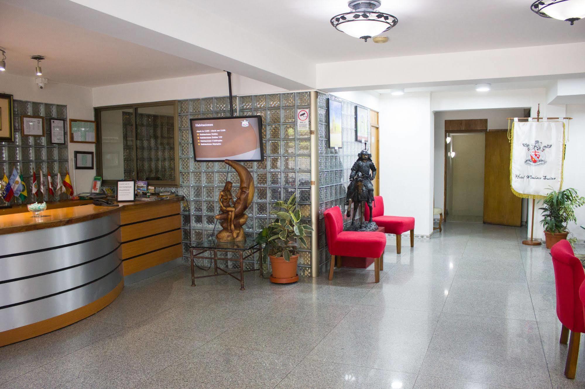 Windsor Suites Hotel Santiago Kültér fotó